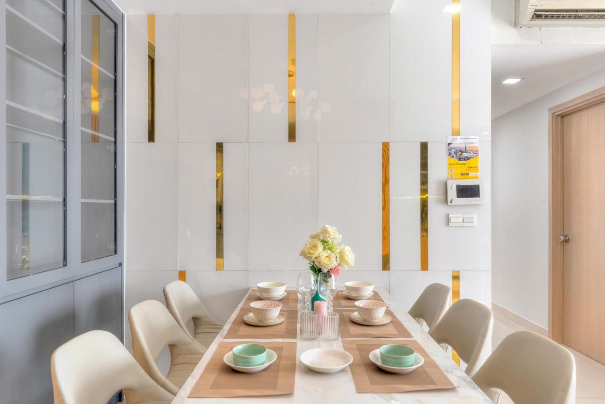 Apartment With Me Saigon - Rivergate Building