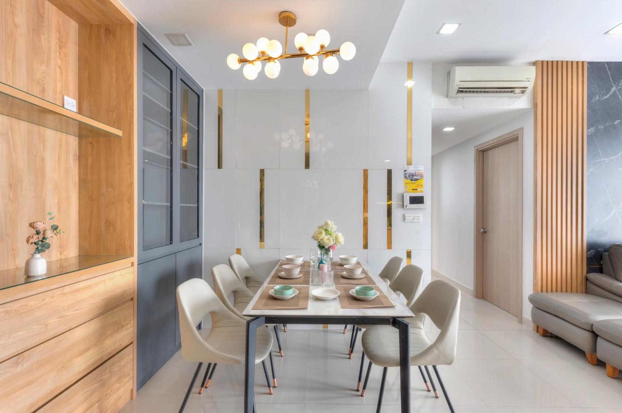 With Me Saigon - Rivergate Building Apartment *