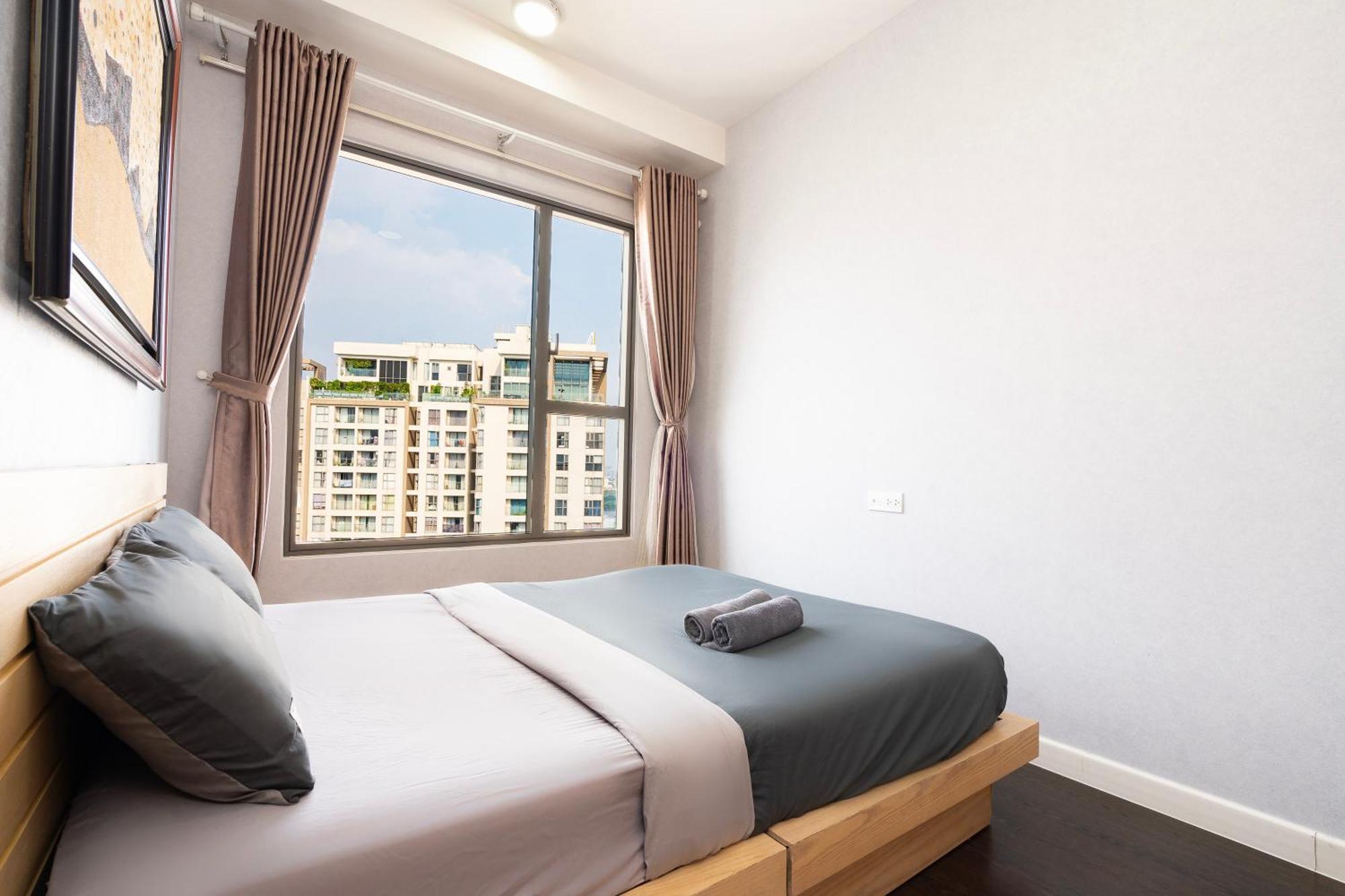 Apartment With Me Saigon - Rivergate Building