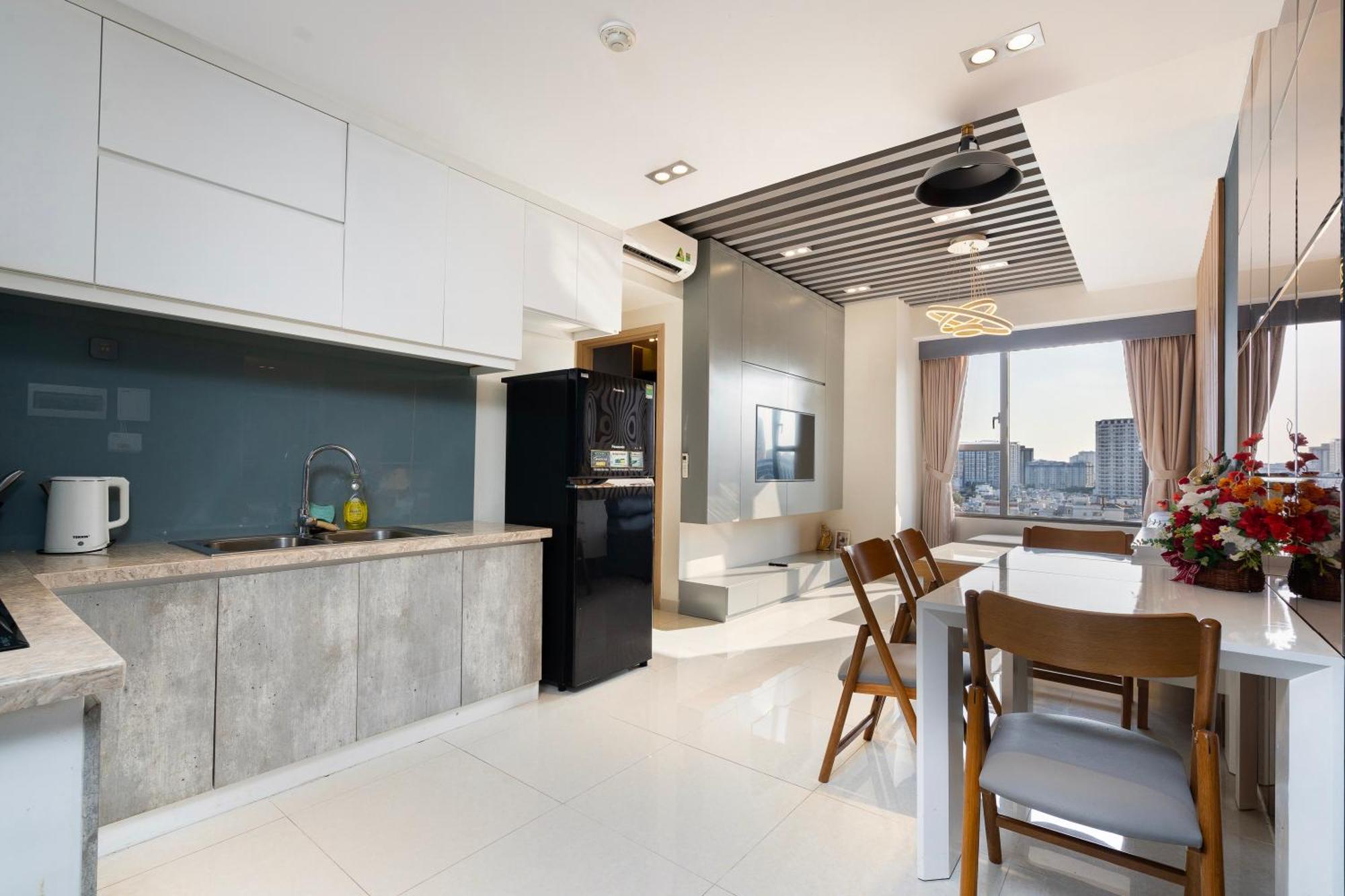 Apartment With Me Saigon - Rivergate Building