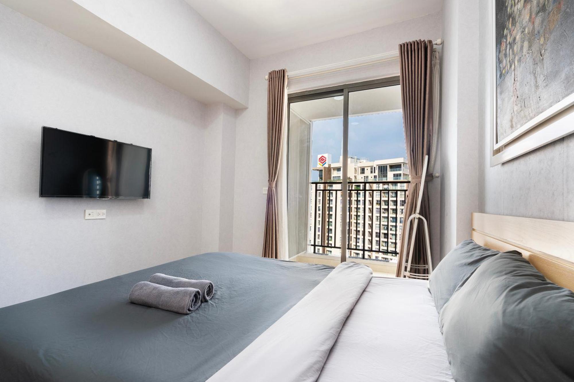 With Me Saigon - Rivergate Building Apartment